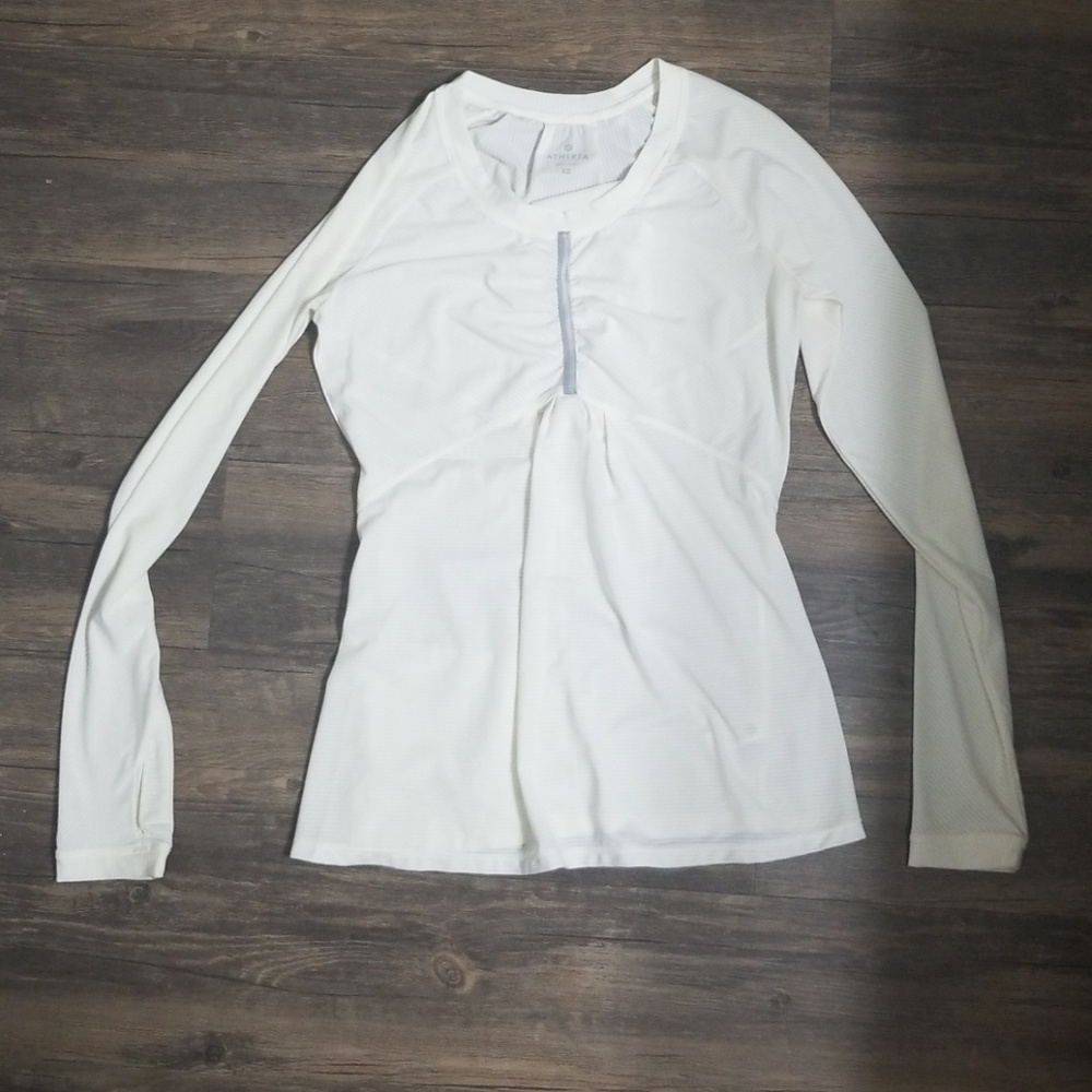 Athleta XS Pump it Up long sleeve white